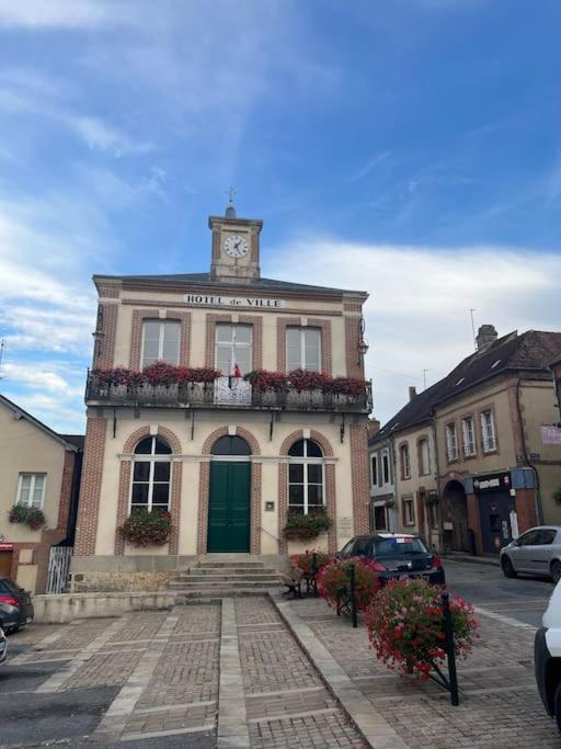 La Maison Du Perche Avec Jacuzzi Saint-Martin-des-Pezerits Ngoại thất bức ảnh